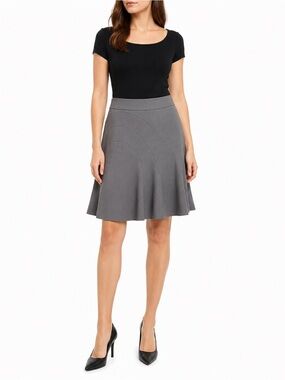 Giorgio Armani Vintage Gray Wool Blend Midi Skirt Size 48 Made in Italy size 12